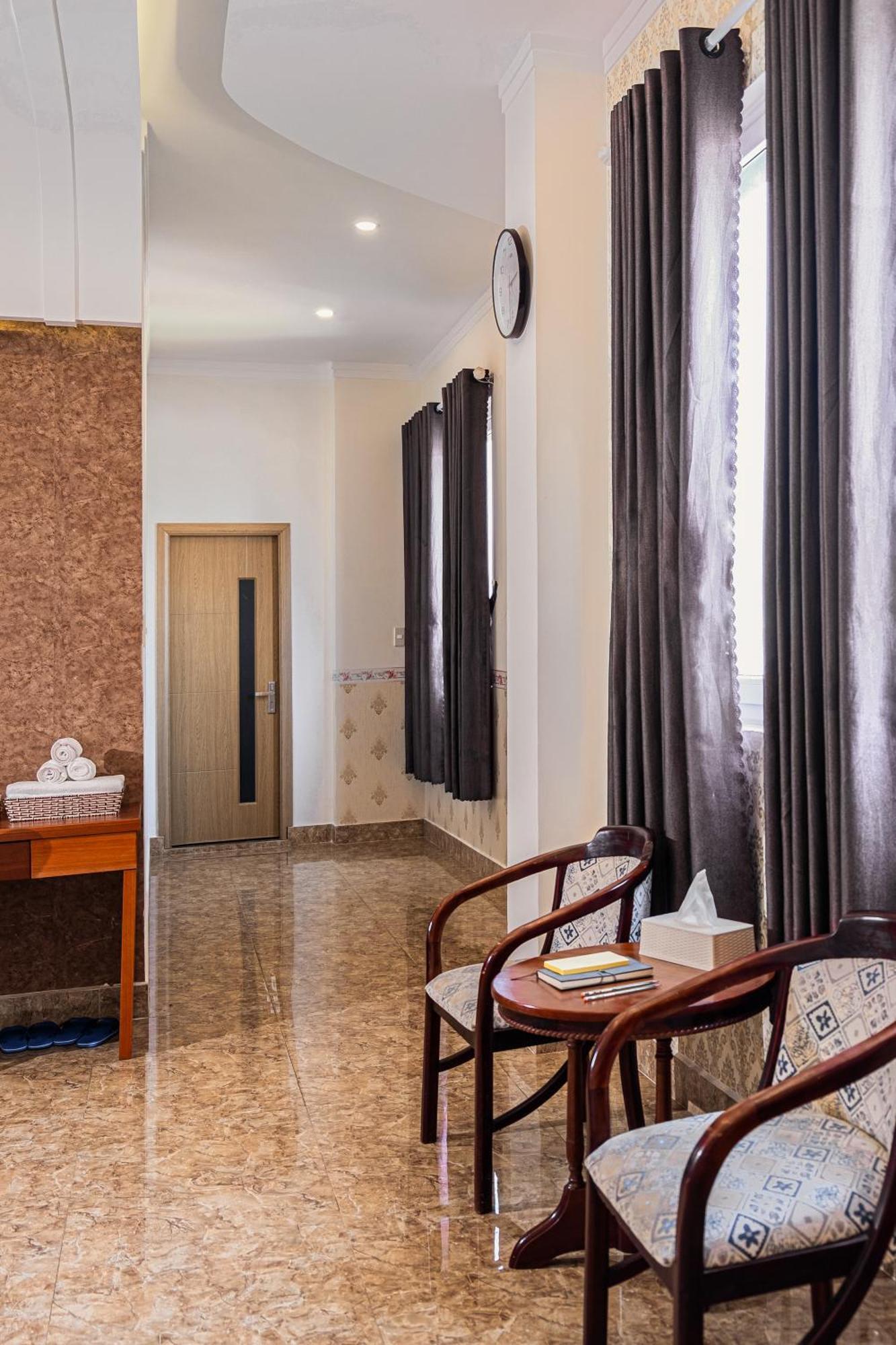 Mekong Gia Lai Hotel - Me Kong Plây Ku Exterior foto
